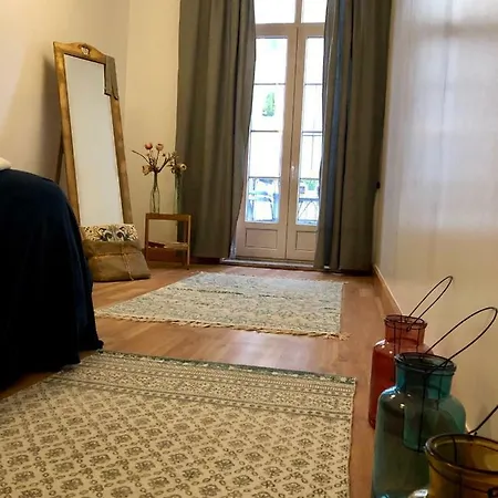 بيت ضيافة Tiles